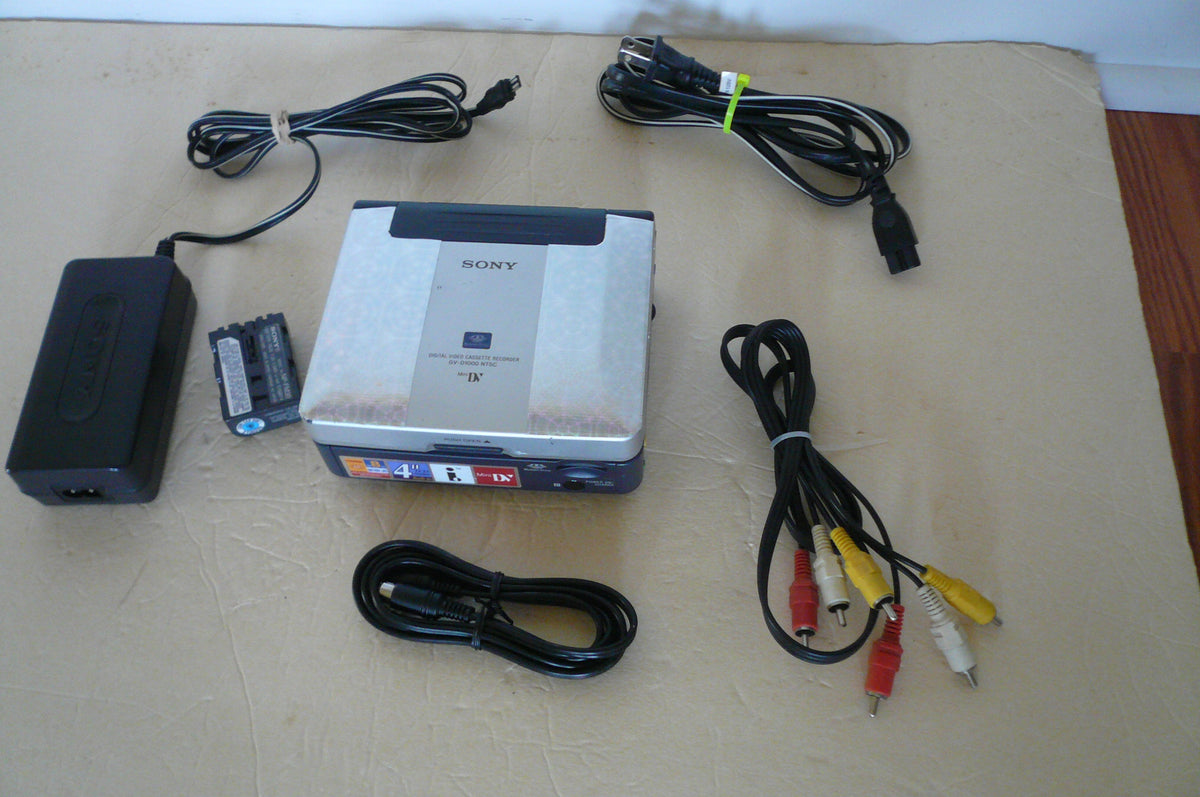 Sony GVD-1000E PAL Mini DV VCR Video Walkman GVD1000E B&H