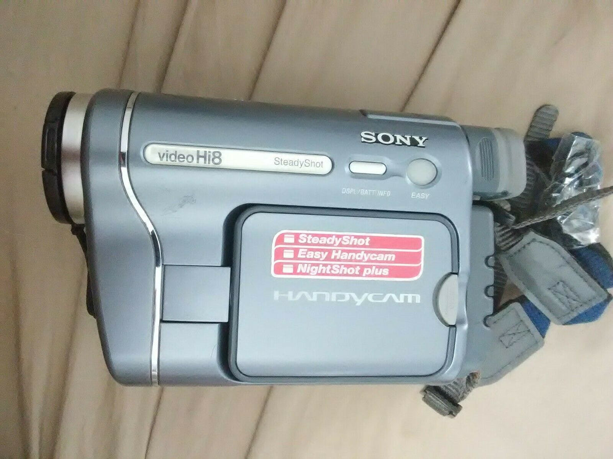 Sony CCD-TRV328 Hi8 NTSC camcorder plays Hi8 tapes – I N Electronics