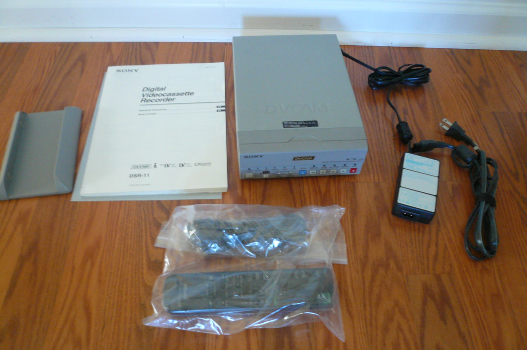 sony DSR-11 miniDV / DVcam NTSC pal heavy duty commercial VCR