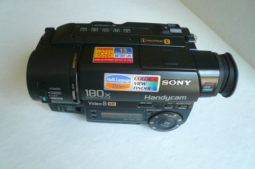 Sony CCD-TRV416 NTSC 8mm camcorder plays 8mm video8 analog tapes