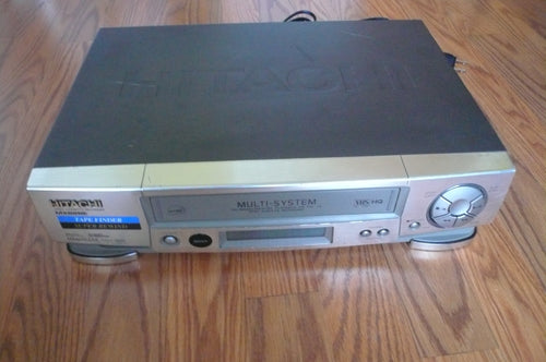 Hitachi VT-MX828e multi system VHS VCR, Pal mesecam NTSC 3.58/4.43