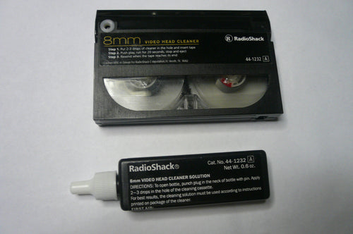 RadioShack 8mm Hi8 digital8 video head cleaning cassette
