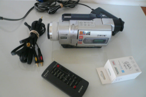 Sony DCR-TRV840 digital8 NTSC camcorders, also plays 8mm, Hi8 analog tapes