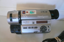 Sony CCD-TR917 Hi8 NTSC camcorder plays 8mm Hi8 analog tapes