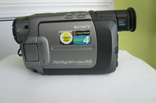 Sony CCD-TRV101 Hi8 heavy duty NTSC camcorder plays 8mm Hi8 analog tapes