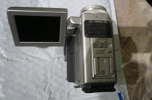 Sony DCR-PC3e pal system stereo miniDV camcorder
