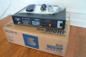 Sony SLV-900HF VHS stereo NTSC VCR , like new