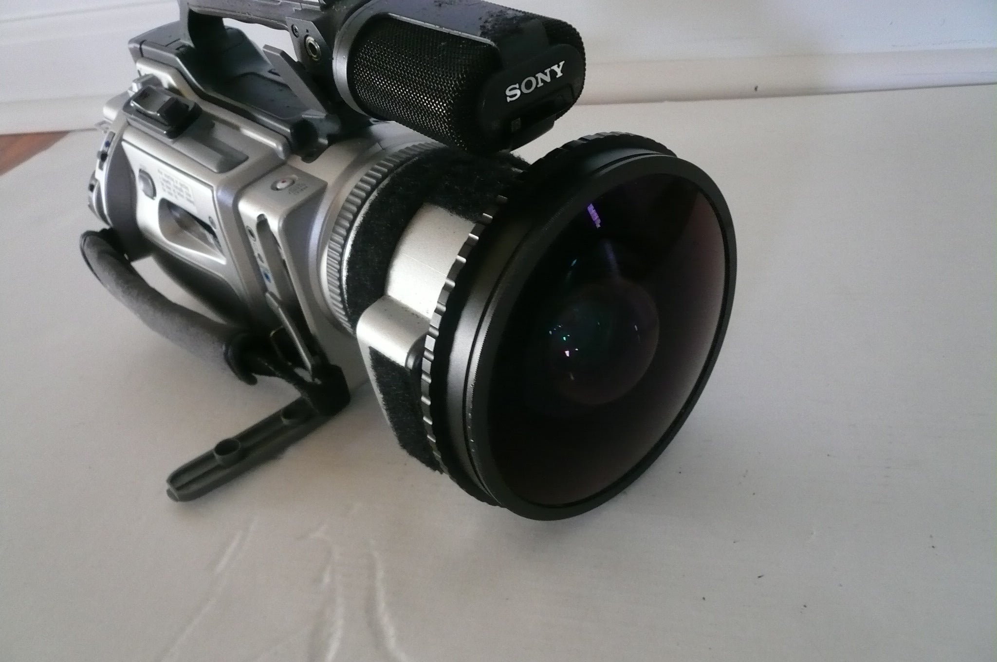 sony handycam hi8 fisheye