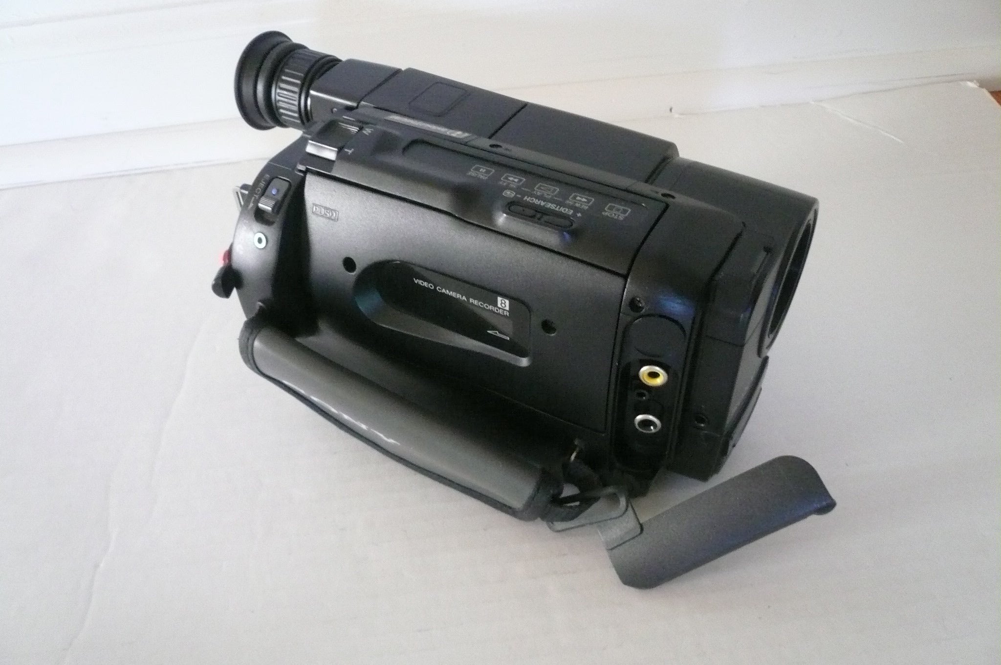 Batteria Sony CCD-TRV108 Compatibile | TECHTEK 7.4V High Performance Batteria Sony CCD-TRV108 Compatibile | TECHTEK 7.4V High Performance