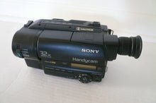 Sony CCD-TR411e 8mm video8 heavy duty pal system camcorder