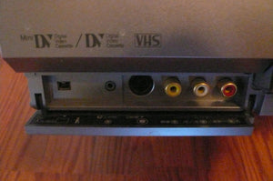 Sony WV-DR5 Mini DV / VHS VCR combo