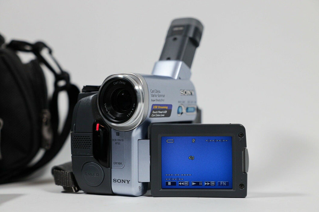 Sony DCR-TRV19 standard format mini DV NTSC camcorder