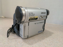 Sony DCR-TRV22 mini DV NTSC camcorder