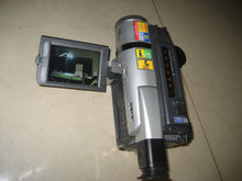 Sony DCR-TRV520 digital8 stereo NTSC camcorder plays 8mm Hi8 digital8.