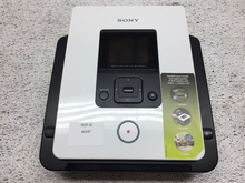 Sony VRD-MC5 DVD recorder with 2" LCD , Pal & NTSC