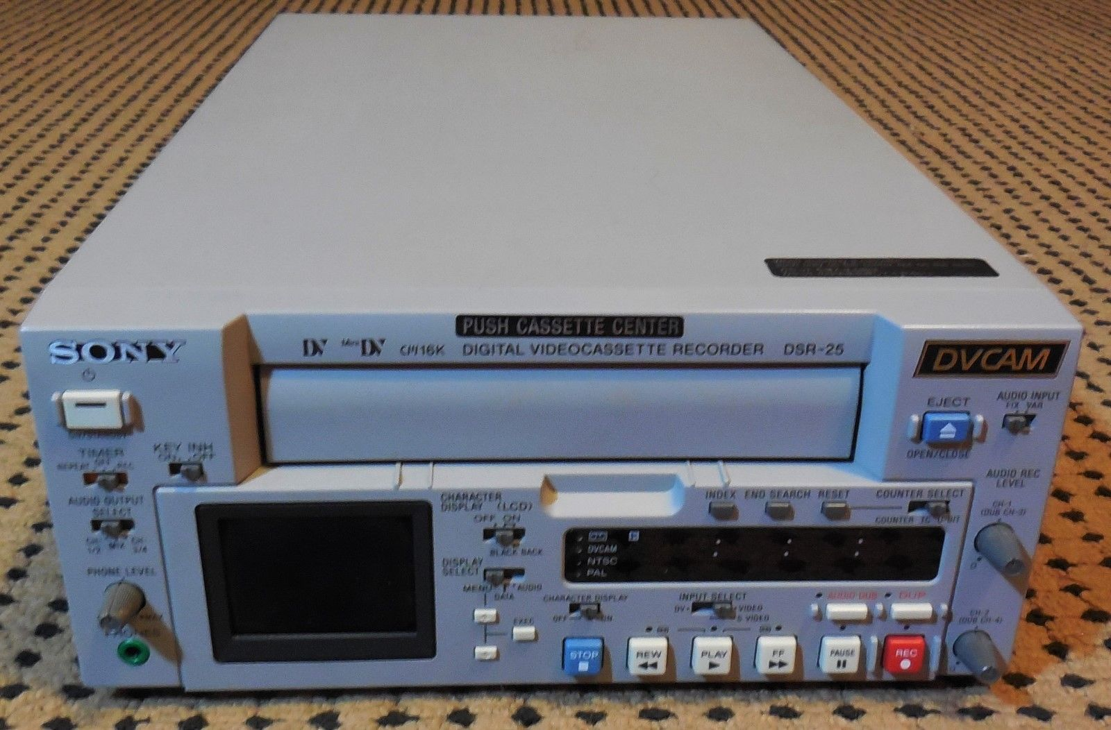 sony DSR-25 miniDV / DVcam NTSC pal heavy duty commercial sony DSR-25 miniDV / DVcam NTSC pal heavy duty commercial