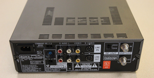 Sony EV-C100 Hi8 NTSC  analog stereo VCR , plays 8mm Hi8 analog tapes