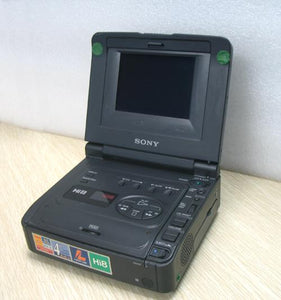sony GV-A500e Hi8 pal system analog VCR with 4" LCD plays 8mm Hi8 Pal NTSC